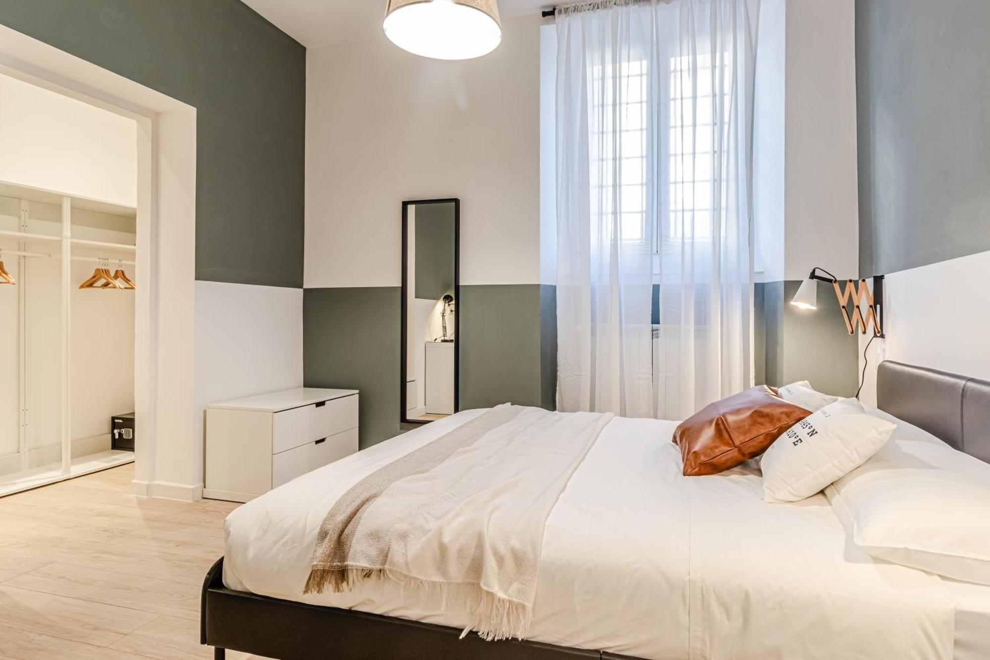Discover Apartment Ливорно Экстерьер фото