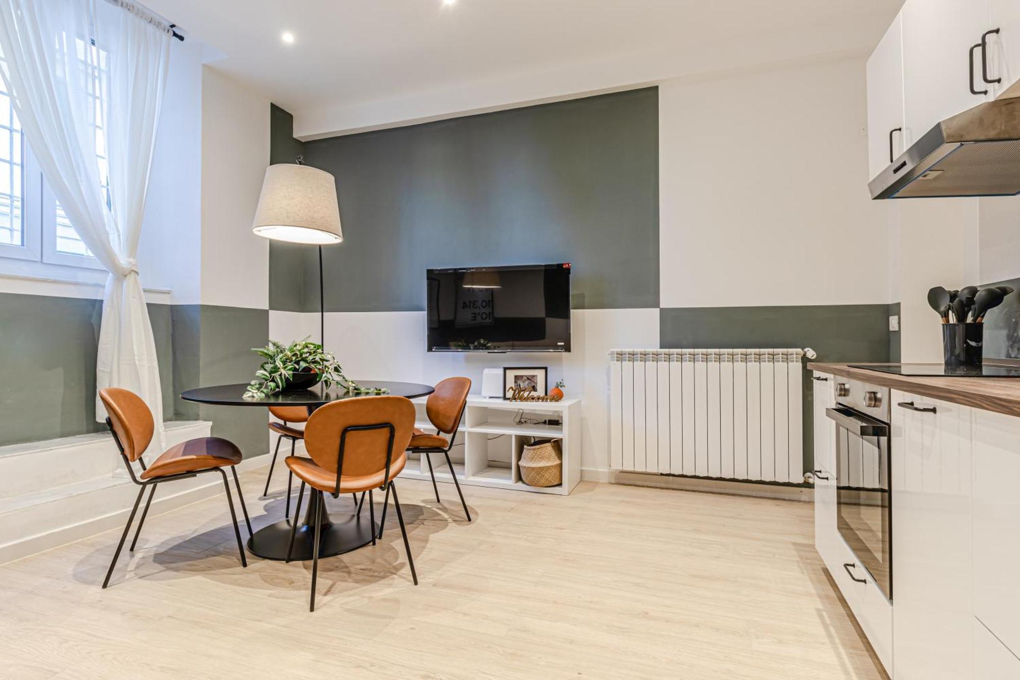 Discover Apartment Ливорно Экстерьер фото